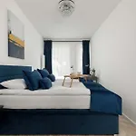 Funkcjonalny W Katowicach Z Dostepem Do Silowni, Sauny I Parkingiem By Renters Katovice