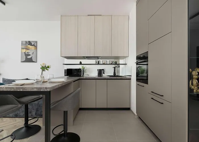 Apartament Funkcjonalny W Katowicach Z Dostępem Do Siłowni, Sauny I Parkingiem By Renters