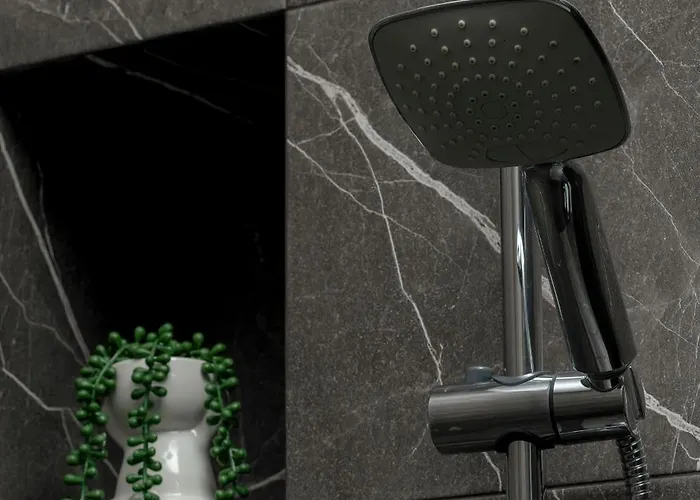 Funkcjonalny W Katowicach Z Dostępem Do Siłowni, Sauny I Parkingiem By Renters Katowice