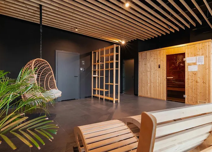 Lejlighed Funkcjonalny W Katowicach Z Dostepem Do Silowni, Sauny I Parkingiem By Renters